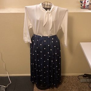 🆕Lularoe- Navy & White Polka Dot Jennifer Flared Midi Skirt